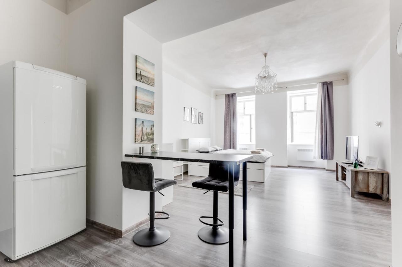 Lovely Apartments Heart Of براغ المظهر الخارجي الصورة