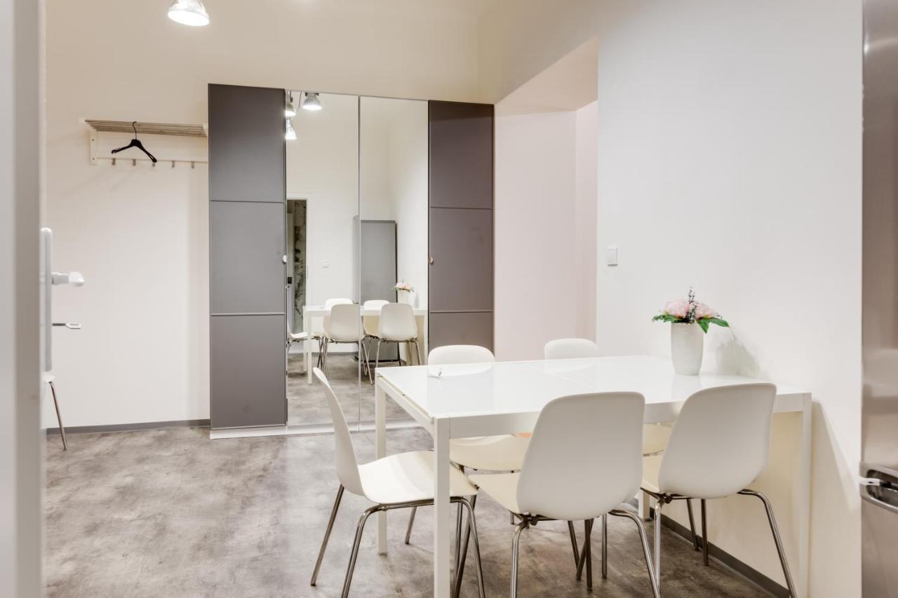 Lovely Apartments Heart Of براغ المظهر الخارجي الصورة